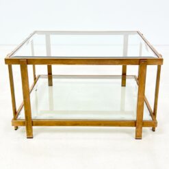 Metalinio rėmo staliukas stikliniais stalviršiumi ir lentyna 72x72,5x40 cm