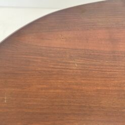 Ovalus riešutmedžio valgomojo stalas 90x179x78 cm