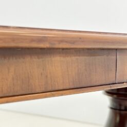 Ovalus riešutmedžio valgomojo stalas 90x179x78 cm