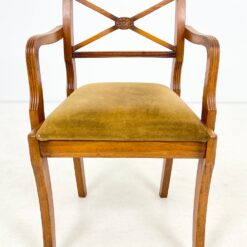 Riešutmedžio krėslas su veliūrine sėdimąja dalimi 52x55x84 cm, 50 cm