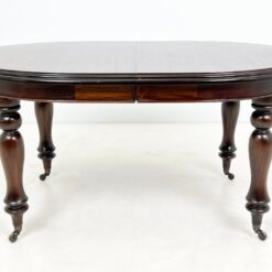 Ovalus raudonmedžio išskleidžiamas valgomojo stalas 115×160(+45)x78 cm