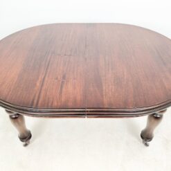 Ovalus raudonmedžio išskleidžiamas valgomojo stalas 115×160(+45)x78 cm