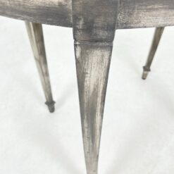 Medinis ovalus pilkos spalvos staliukas 58x90x75 cm