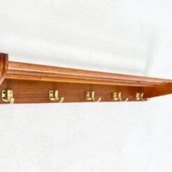 Sieninė medinė kabykla su penkiais aukso spalvos kabliukais 28x80x10 cm