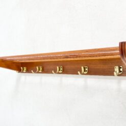 Sieninė medinė kabykla su penkiais aukso spalvos kabliukais 28x80x10 cm