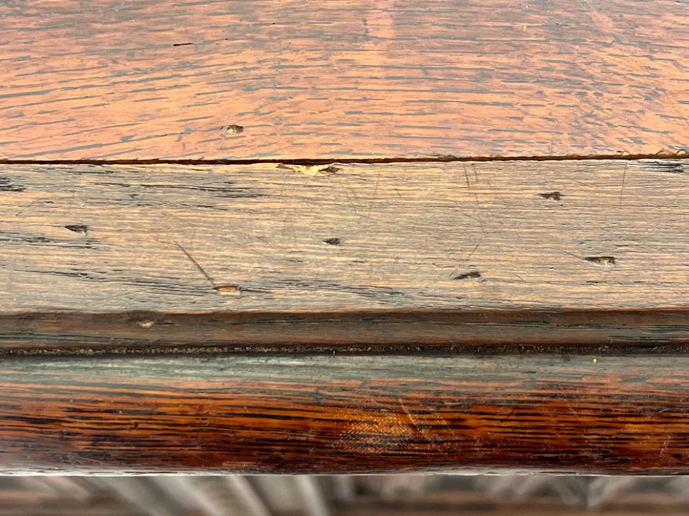 DP0228-barai-18 Senovinis, drožinėtas, barokinio stiliaus ąžuolinis baras 112x112x104 cm