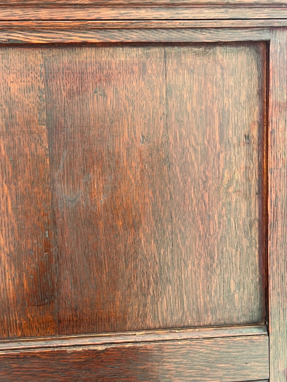 DP0228-barai-20 Senovinis, drožinėtas, barokinio stiliaus ąžuolinis baras 112x112x104 cm