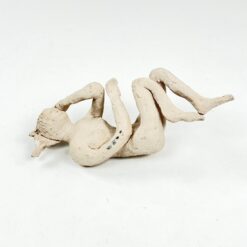 Gulinčios moters statula iš molio 23x11x6,5 cm