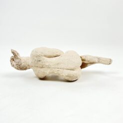 Gulinčios moters statula iš molio 23x11x6,5 cm