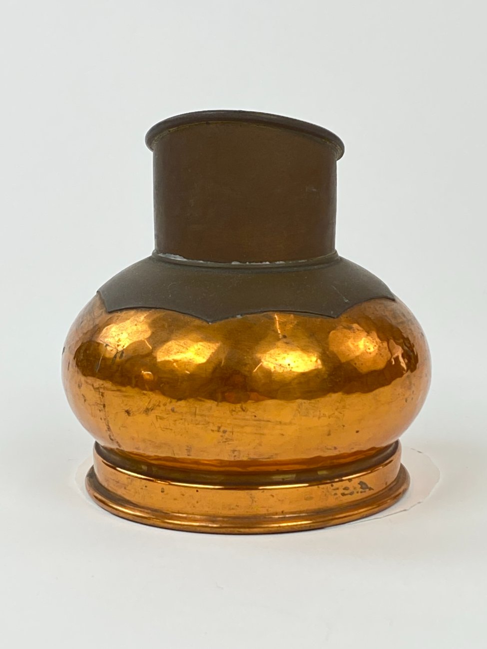 DP0258-metaliniai-indai-3 Varinis ąsotėlis 620 ml 12,5x15x13,5 cm