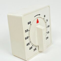 Vintažinis “Junghans” mechaninis laikmatis (max 60 min) 5x7x7 cm