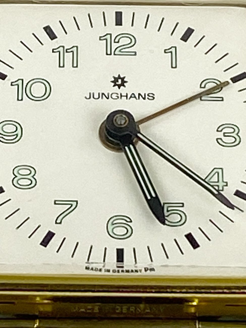 DP0275-kiseniniai-laikrodziai-7 Vintažinis Junghans kišeninis mechaninis laikrodis su žadintuvu 8×7,5×3,5 cm