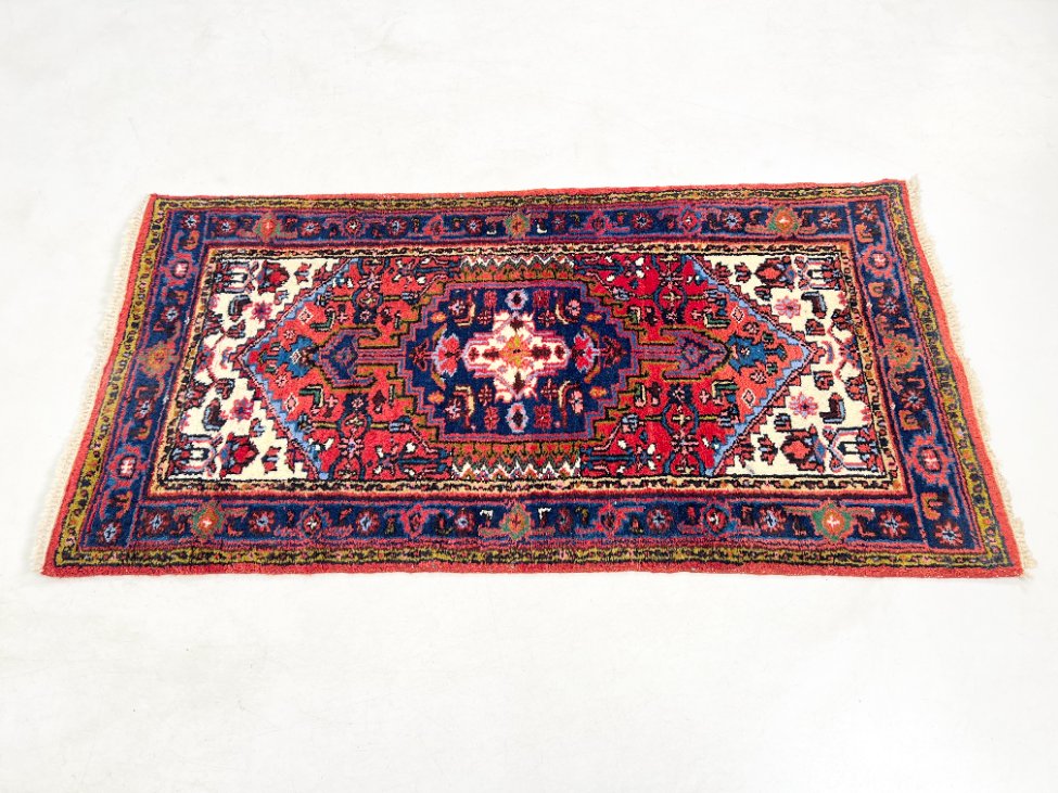 HL0270-kilimai-3 Vilnonis rankų darbo kilimas “Hamadan” 180x93x1 cm