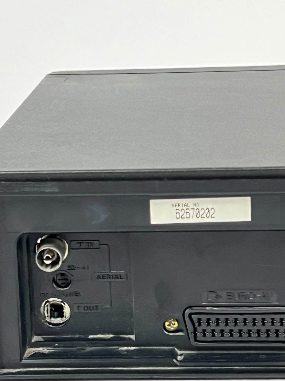 HN1418-kita-technika-8 Sanyo VHR-474 G video magnetofonas (neveikiantis) 29x36x9 cm