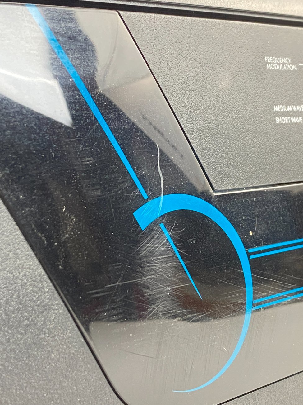 HN1442-senoviniai-radijo-aparatai-14 Grundig RP 1900 radijo imtuvas, CD ir kasetinis magnetofonas 18x64x20 cm