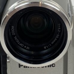 Panasonic NV DS990 vaizdo kamera su dėklu (neveikianti) 15,5x8x10 cm