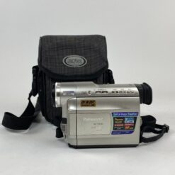 Panasonic NV DS990 vaizdo kamera su dėklu (neveikianti) 15,5x8x10 cm