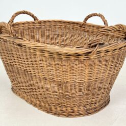 Didelis pintas krepšys su keturiomis rankenomis šonuose 59x85x44 cm