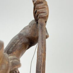 Medinė statula “Žvejys” 15x18x40 cm