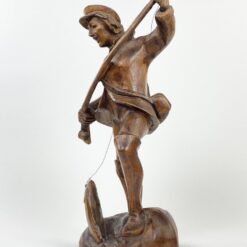 Medinė statula “Žvejys” 15x18x40 cm