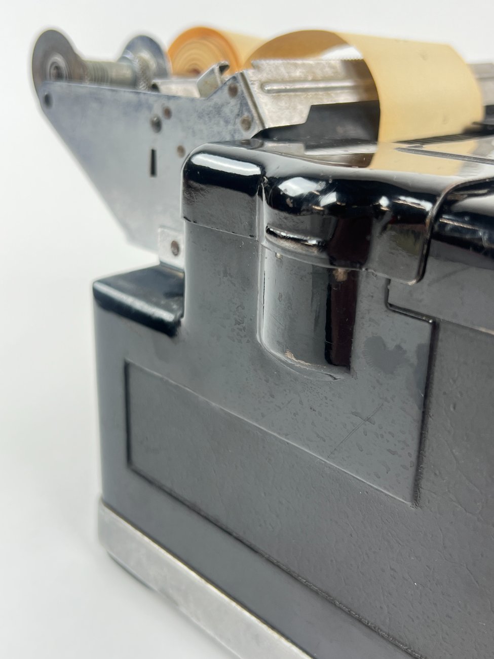 HN1513-skaiciuotuvai-19 Šveicariškas mechaninis “Precisa” skaičiavimo aparatas 35×25,5×16,5 cm