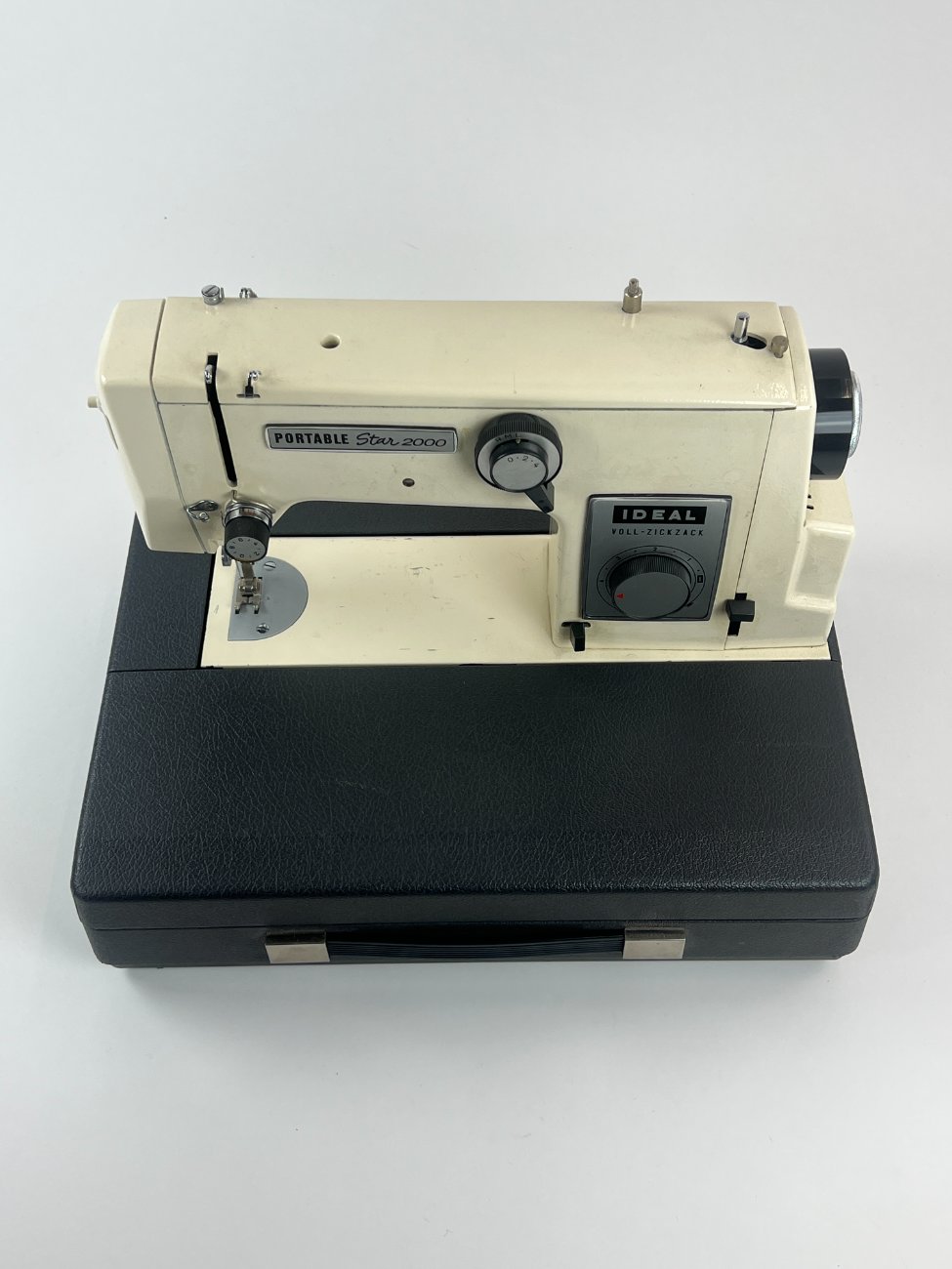 HN1514-siuvimo-masinos-5 Portable Star 2000 nešiojama siuvimo mašina 32,5×42,5×32 cm