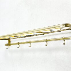 Vintažinė sieninė aliumininė kabykla su penkiais kabliukais 24,5×26,5×13 cm