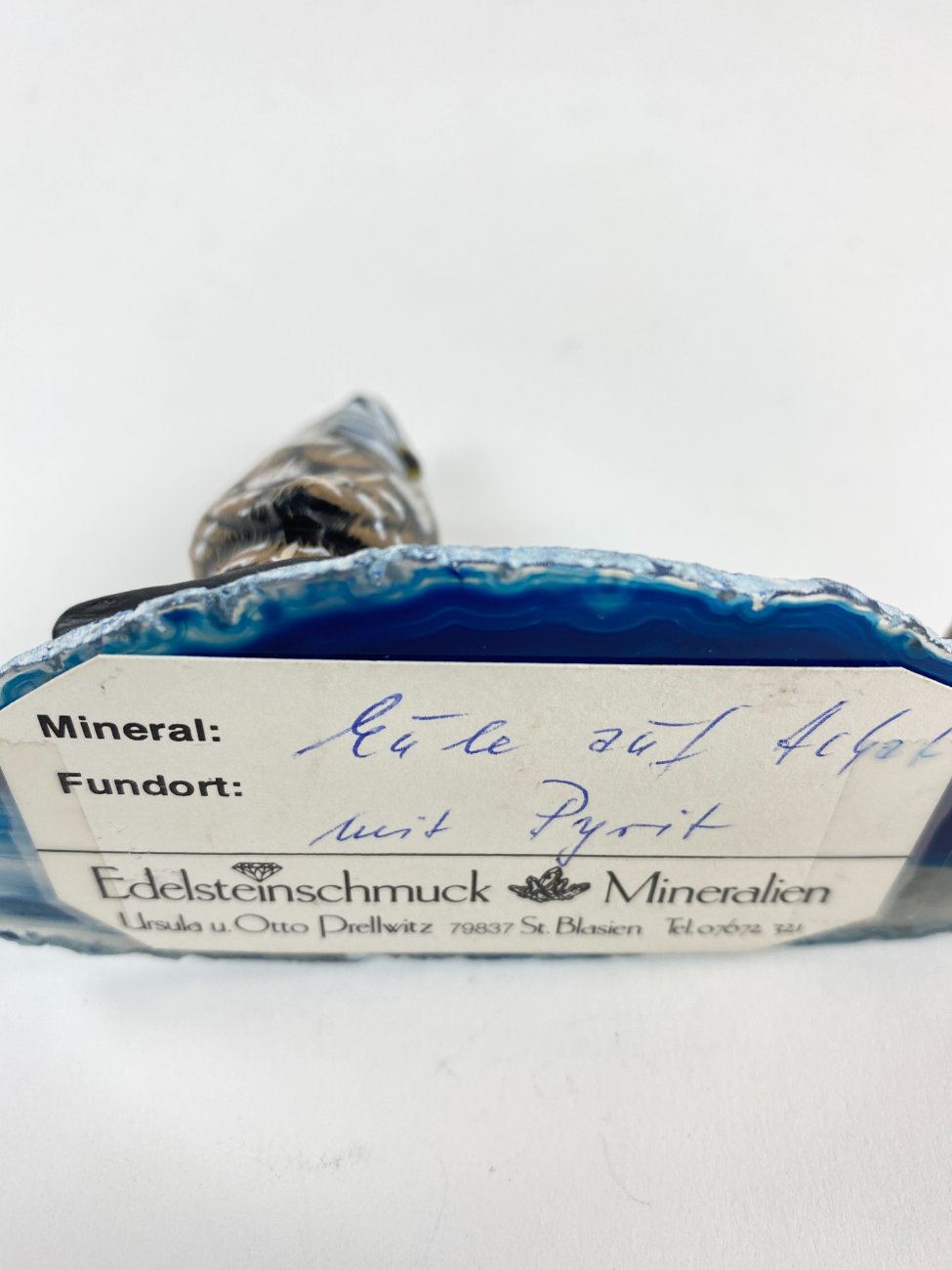 HN1525-keramikines-skulpturos-7 Keramikinė pelėdos statulėlė su pirito akmeniu 11,5x5x7 cm