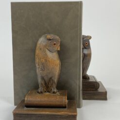 Mediniai knygų laikikliai su apuokų figūromis 2 vnt. komplektas 11x8x15,5 cm