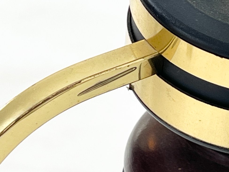 HN1534-pakabinami-sviestuvai-11 Penkių šakų metalinis pakabinamas sietynas su stiklo gaubtais 56x56x83 cm