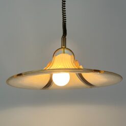 Reguliuojamo aukščio pakabinamas šviestuvas rankų darbo stiklo gaubtu 62x62x52(+67) cm