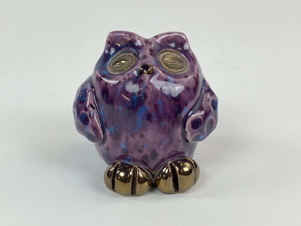 HN1555-keramikines-skulpturos-2 Molinė apuoko statulėlė 5,5×6,5×6 cm