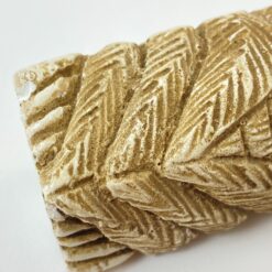 Apuoko statulėlė iš polirezino 4×4,5×7,5 cm