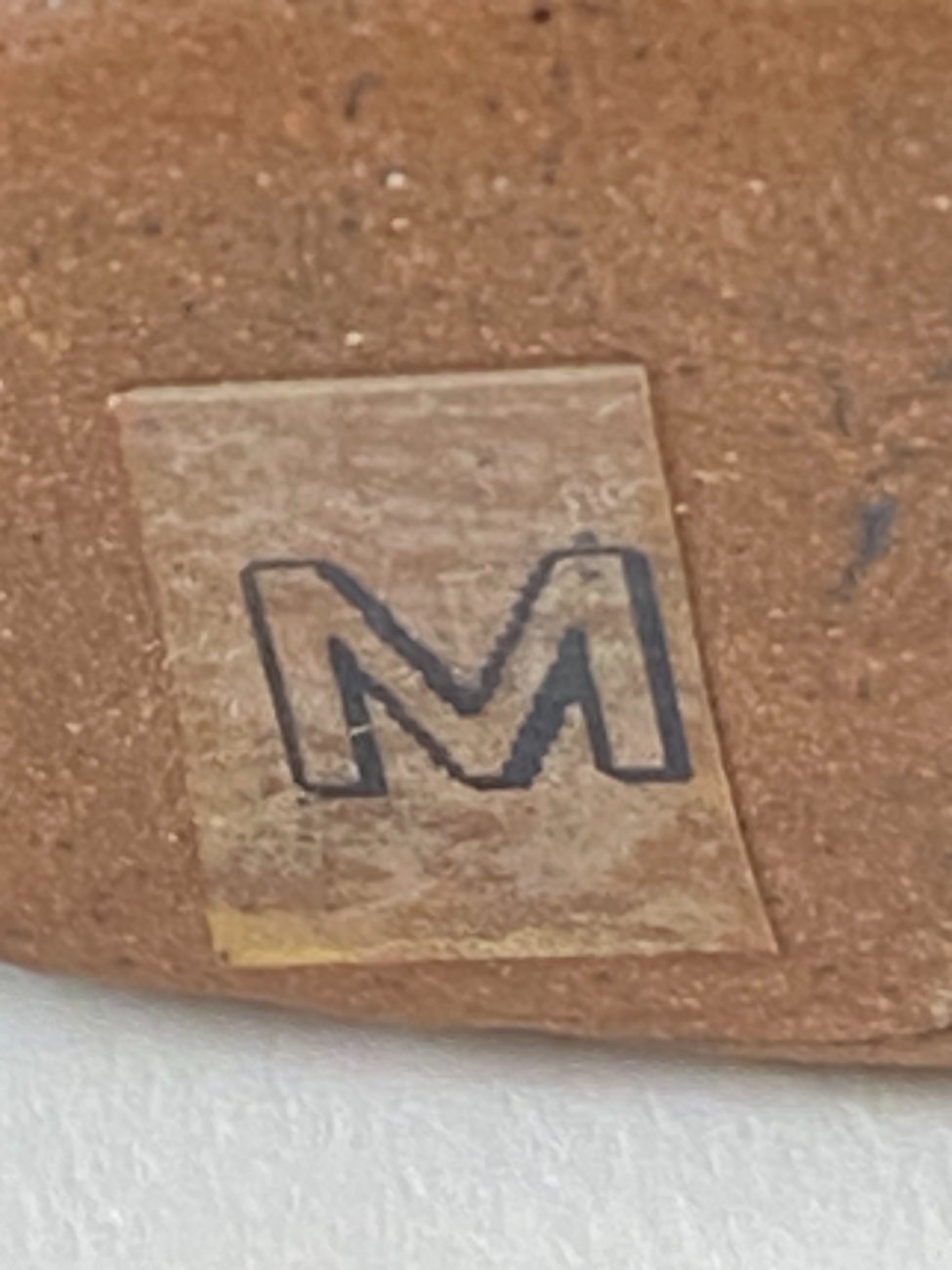 HN1563-keramikines-skulpturos-6 Molinė dviejų apuokų statulėlė 2,5x6x2,5 cm