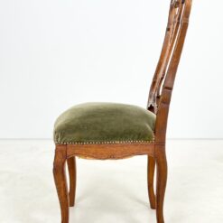 Ąžuolinės drožinėtos kėdės su žaliu veliūru 6 vnt. kompl. 51x49x105 cm, 52 cm