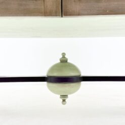 Dviejų stalčių ir praustuvų su maišytuvais vonios komoda su veidrodžiu 58x170x255 cm