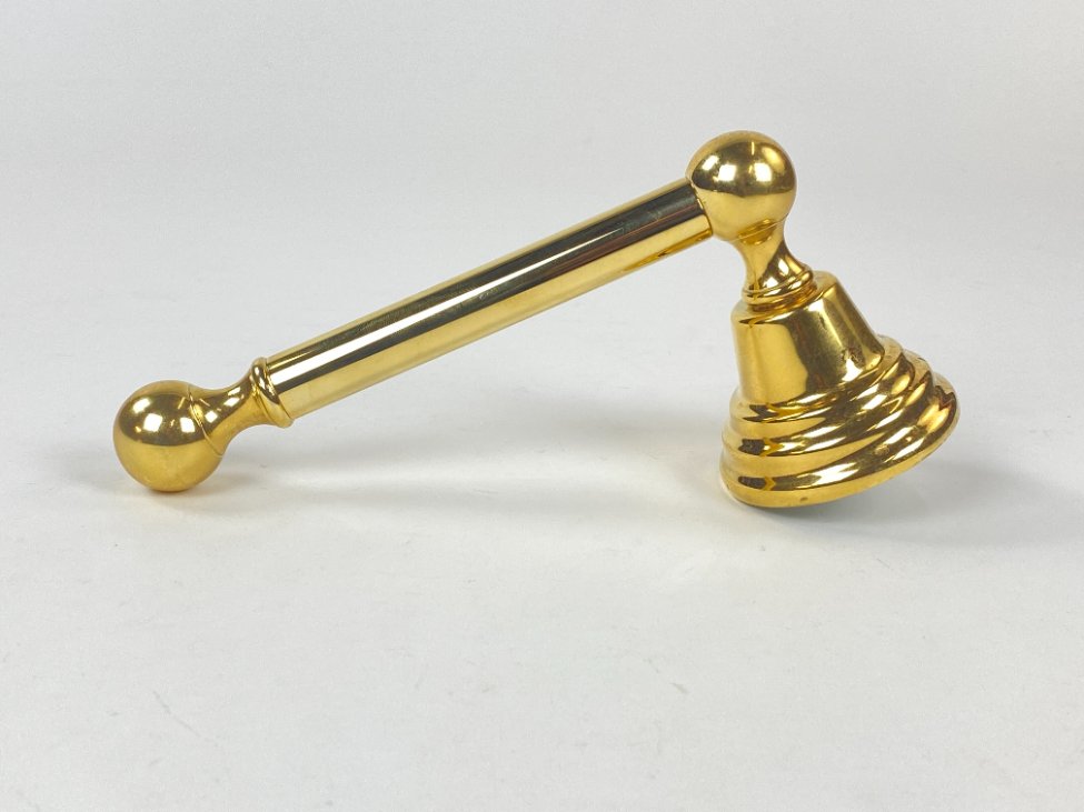 CY0406-kabyklos-ir-kabliukai-2 Žalvarinis tualetinio popieriaus laikiklis 9x19x6 cm