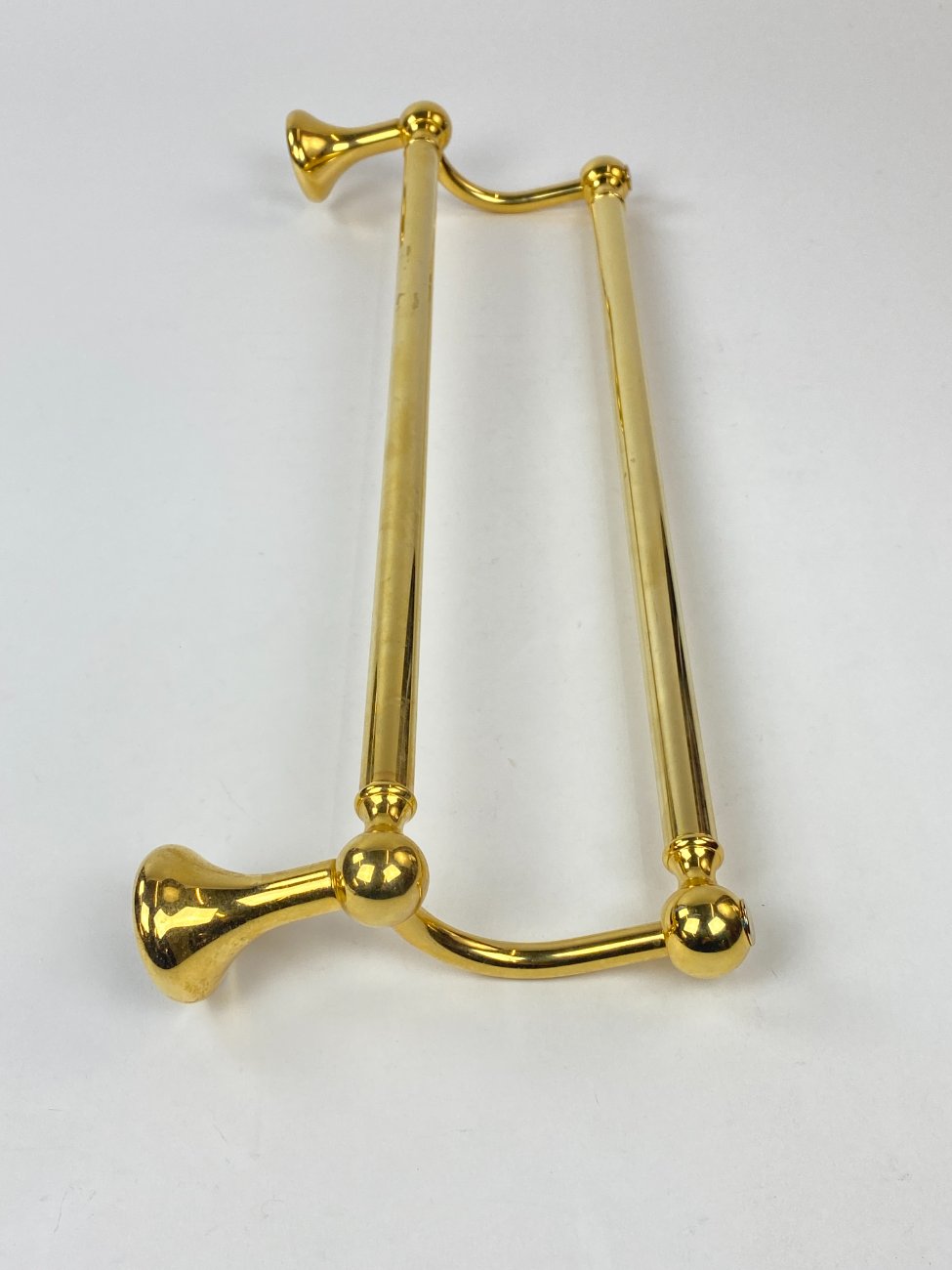 CY0410-kabyklos-ir-kabliukai-3 Žalavarinė, sieninė dviejų lygių kabykla 16x50x7,5 cm