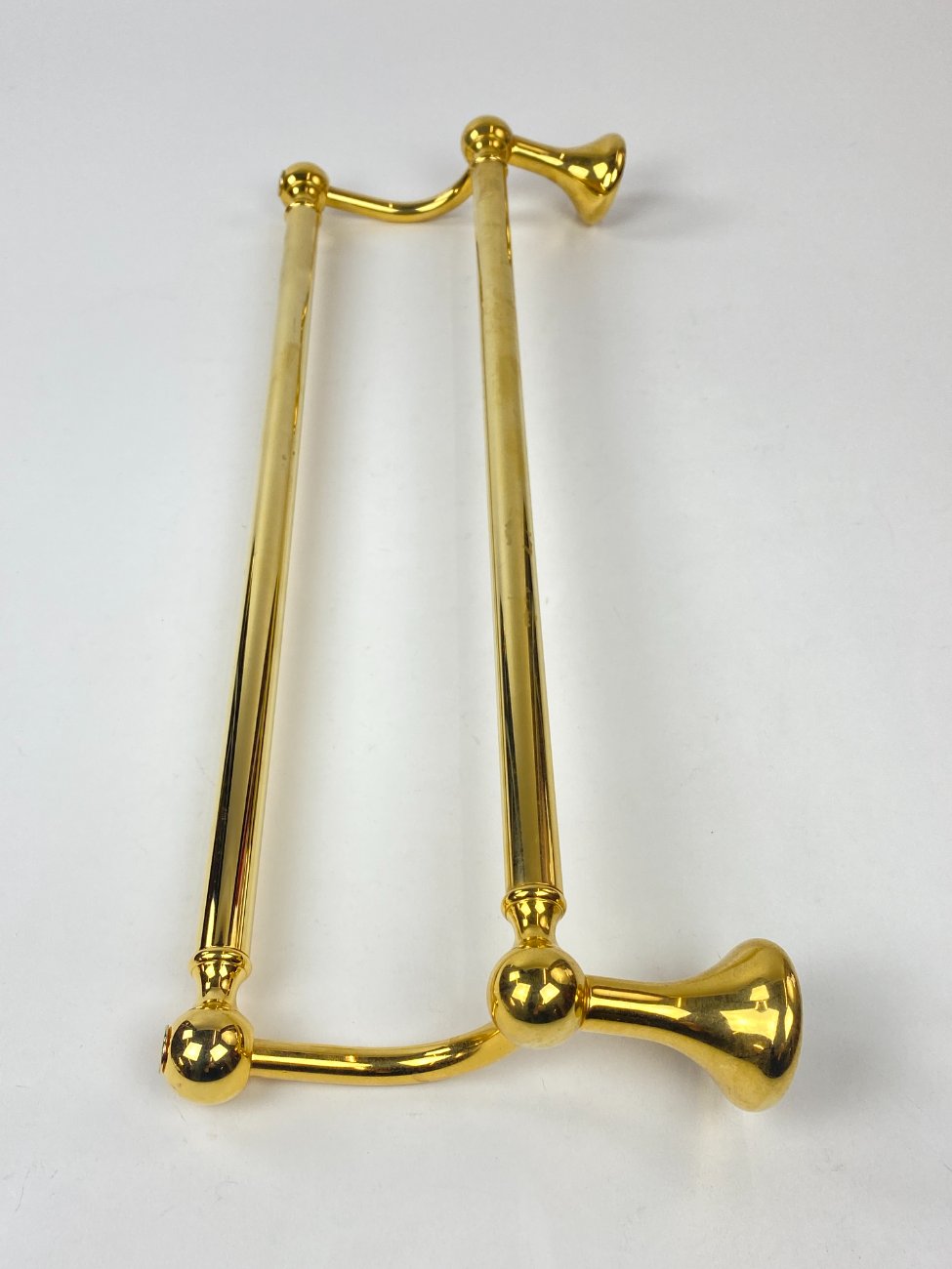 CY0410-kabyklos-ir-kabliukai-4 Žalavarinė, sieninė dviejų lygių kabykla 16x50x7,5 cm