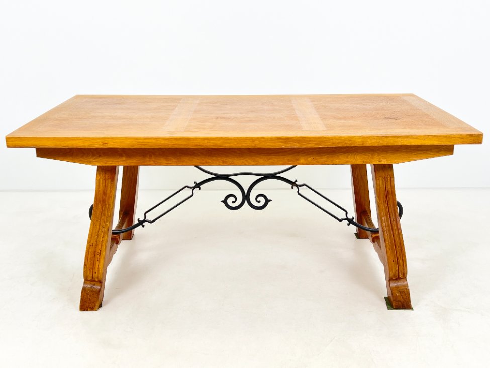 DP0277-stalai-10 Ąžuolinis išskleidžiamas valgomojo stalas 96×175+(2×59)x75,5 cm