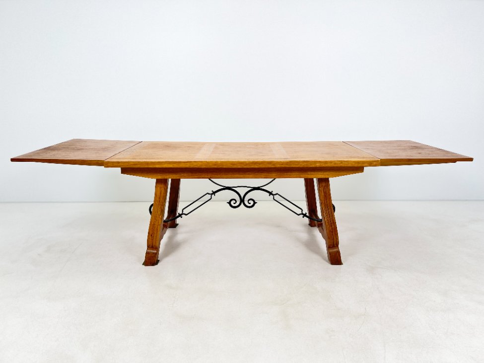 DP0277-stalai-9 Ąžuolinis išskleidžiamas valgomojo stalas 96×175+(2×59)x75,5 cm