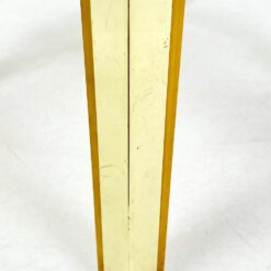 Žalvarinis kvadratinis staliukas su stiklu46,5×46,5×37,5 cm