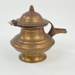 Žalvarinis senovinis aliejaus indas su snapeliu 10,5x8x9 cm