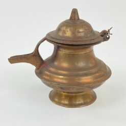 Žalvarinis senovinis aliejaus indas su snapeliu 10,5x8x9 cm