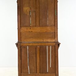 Drožinėtas ąžuolinis bufetas su vitražinėmis durelėmis 55×109,5×226 cm