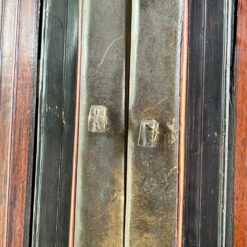 Rytietiška dviejų durų komoda 62x107x175 cm