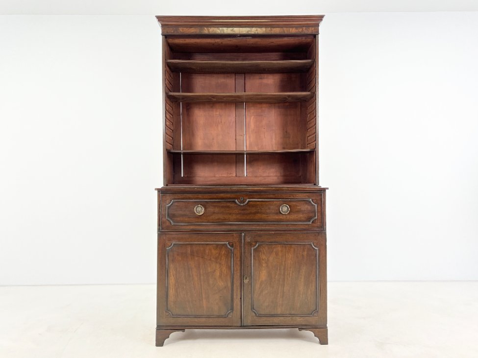 DP0325-stalai-2 Angliško stiliaus raudonmedžio sekreteras su knygų lentyna 58x124x230 cm