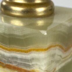 Staliniai šviestuvai iš onikso ir žalvario 2 vnt. komplektas 21x21x57,5 cm