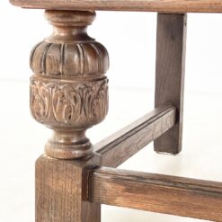 Ąžuolinė drožinėta trijų durų komoda – baras 65x144x159,5 cm