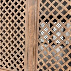 Ąžuolinė drožinėta trijų durų komoda – baras 65x144x159,5 cm